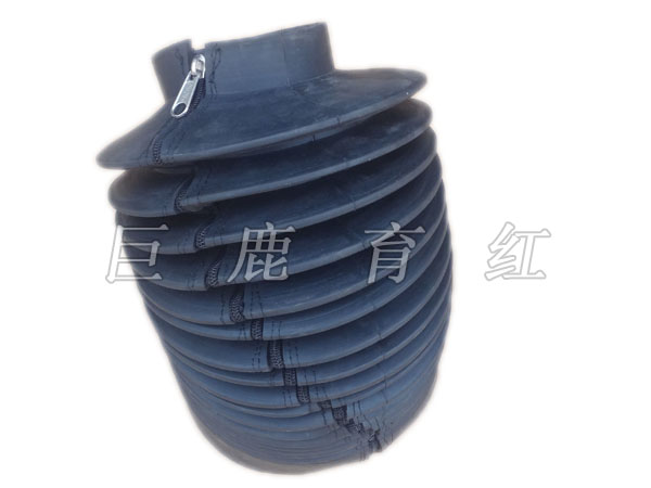 MT4400 轉(zhuǎn)向缸防塵套   UR57052 MT4400 轉(zhuǎn)向缸防塵套   UR57052